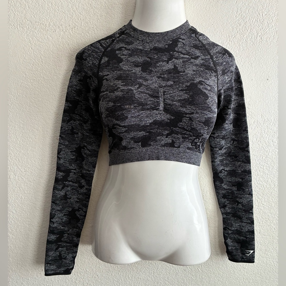 Gymshark Women's Adapt Black Camo Seamless Long Sleeve Crop Top M - Picture 4 of 16